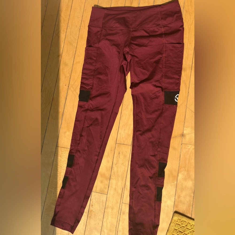Virus leggings with mesh